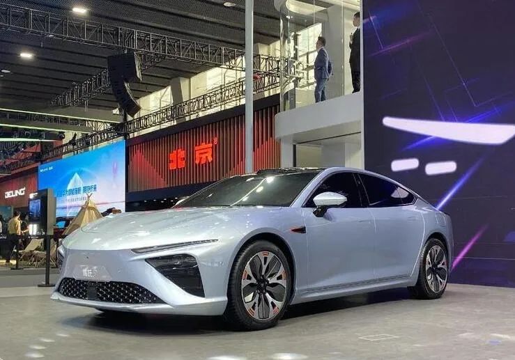 比亚迪海豹还是长安C385？谁最能成为Model 3杀手？