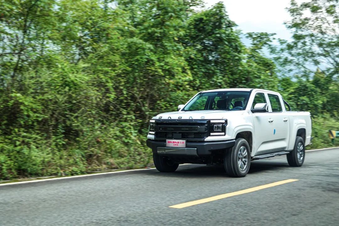 为崎岖而生，江铃大道山地版上市，长城商用炮定制版慌不慌？