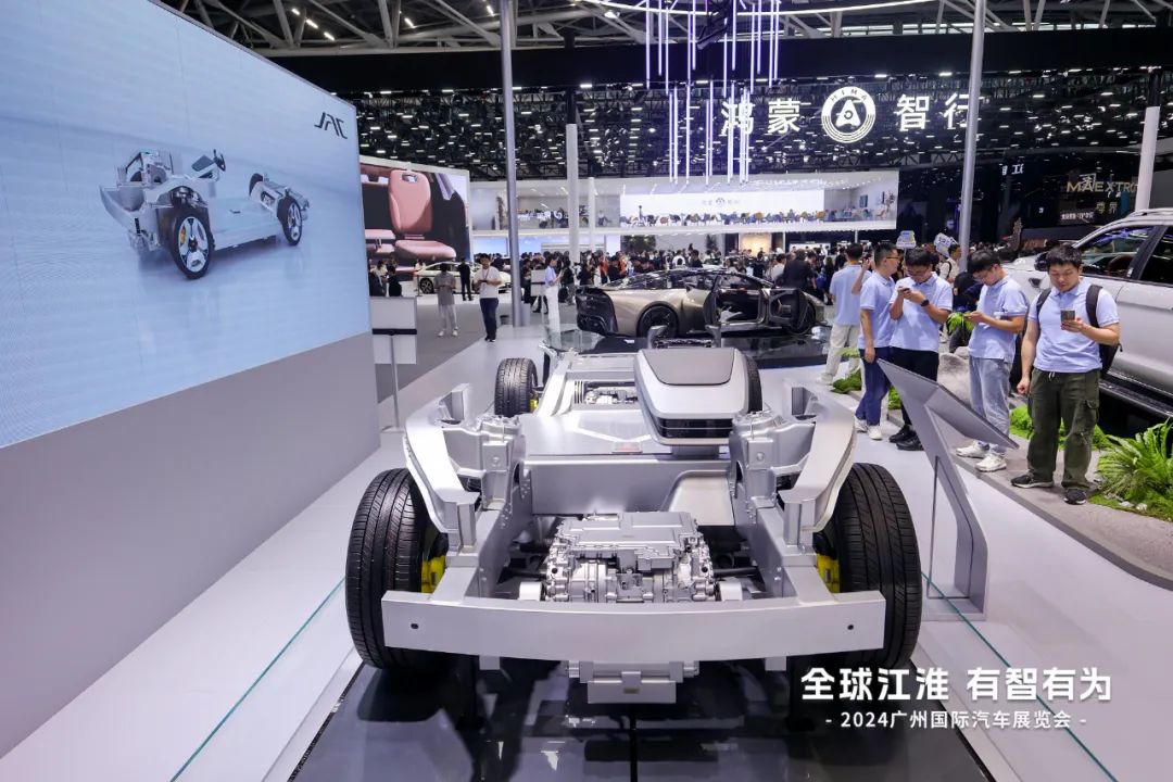 江淮全域线控智慧底盘，引领汽车底盘的“二次革命”