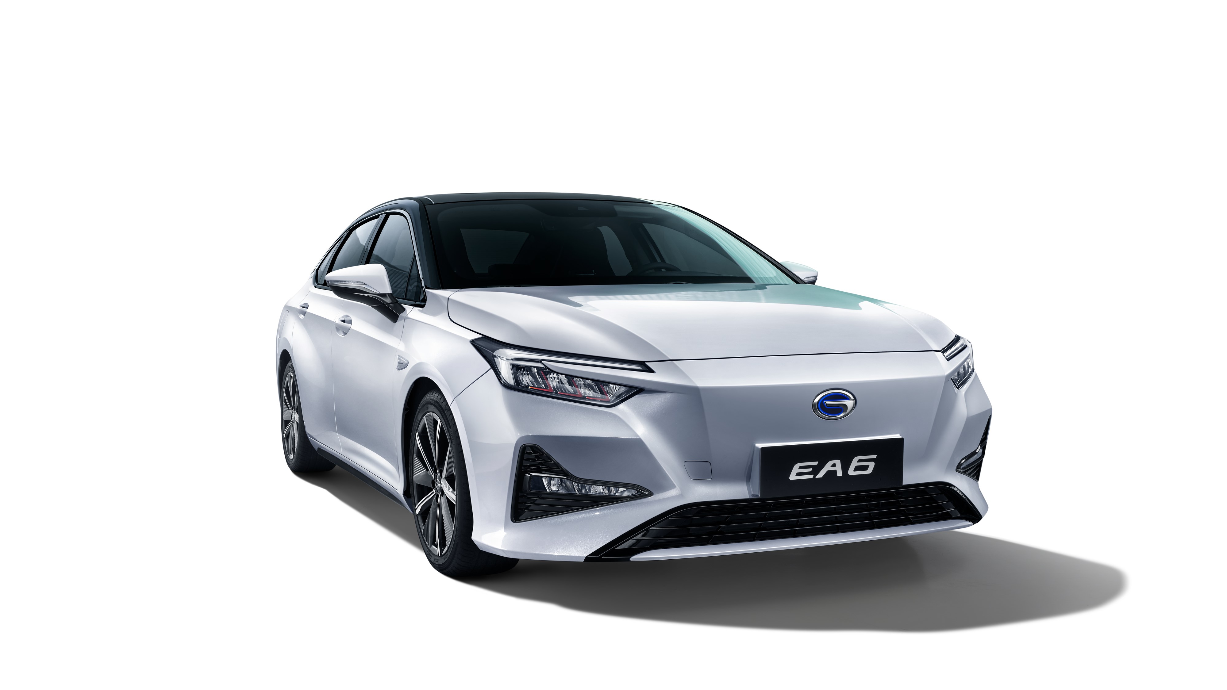 广汽本田首款纯电轿车ea6亮相海口车展 内饰首曝光3月正式上市|汽势