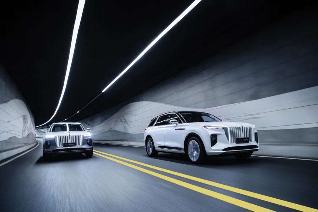 中国一汽1月份销售整车超42万辆,红旗品牌迈入月销3万辆俱乐部 | 中国