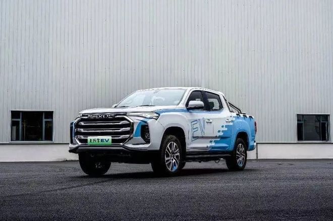 最高扭矩达500牛米,上汽牛皮卡上市,售12.