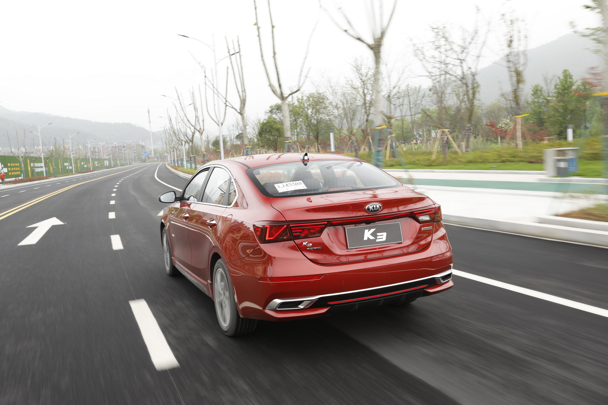 搅局 试驾起亚k3 2021款1.