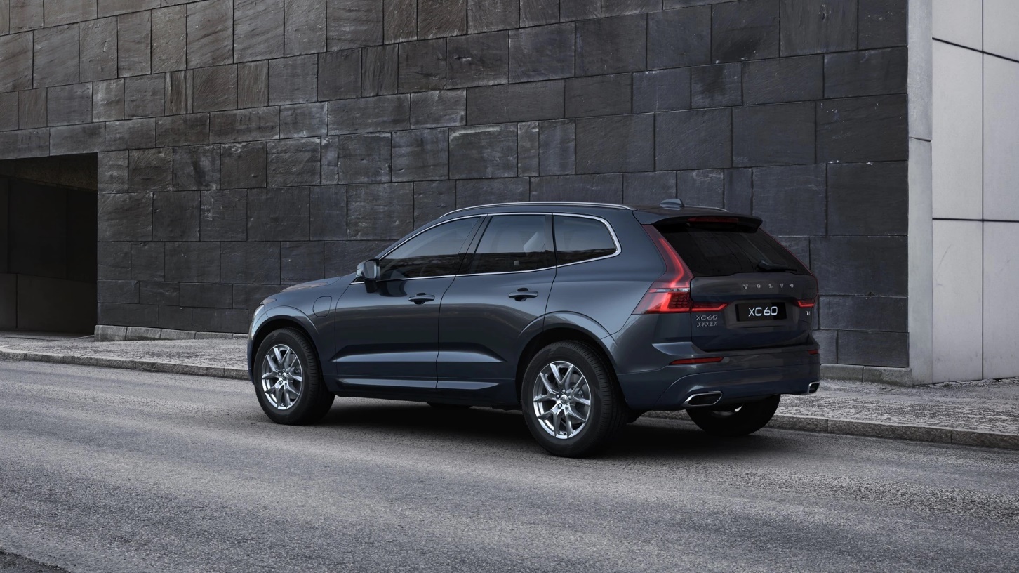 总的来看,相比2022款沃尔沃xc60,目前2021款沃尔沃xc60在终端市场的