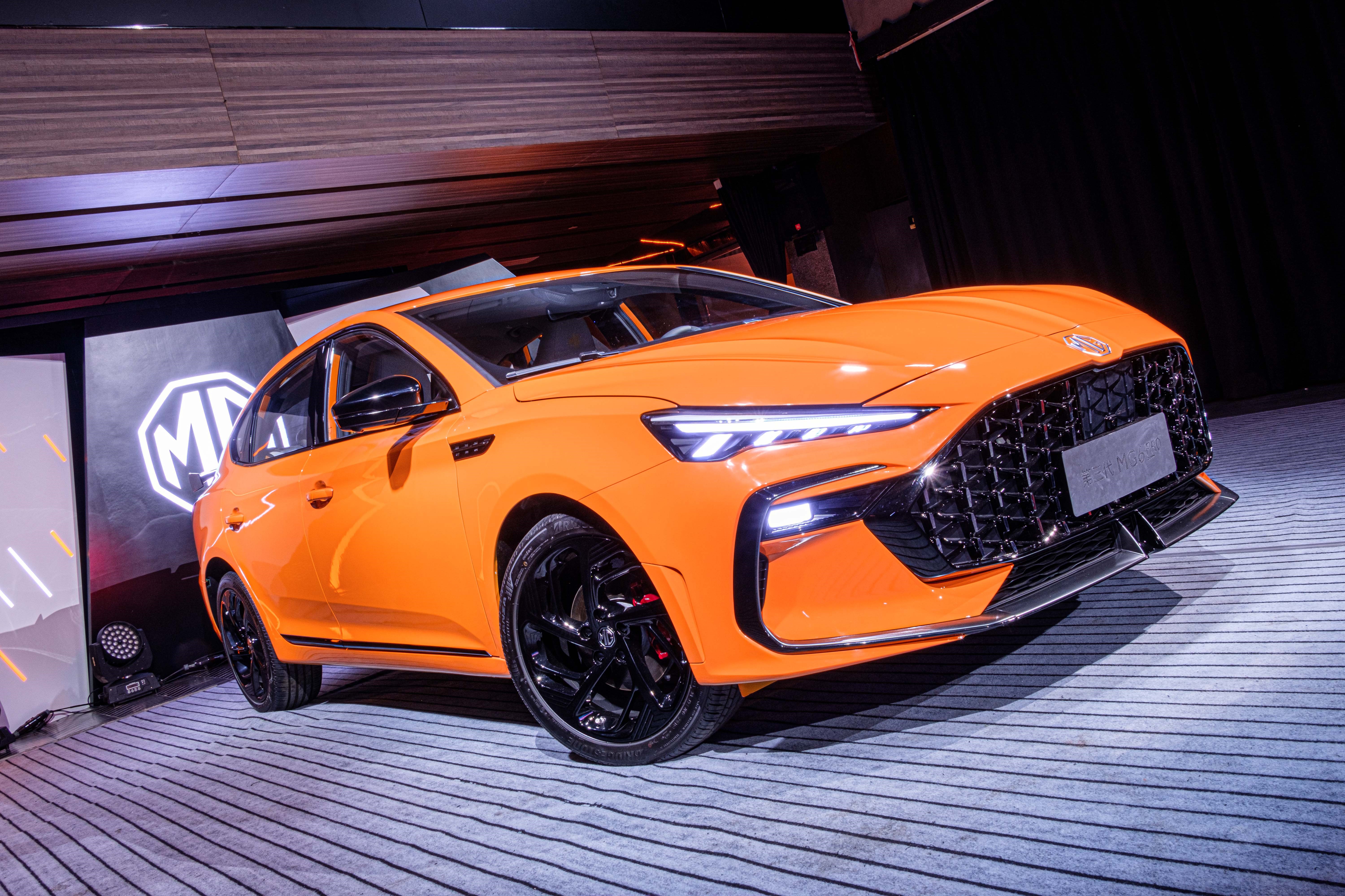 谈运动,跑赛道,第三代名爵mg6 pro有话对年轻人说 | 买车网-独家资讯