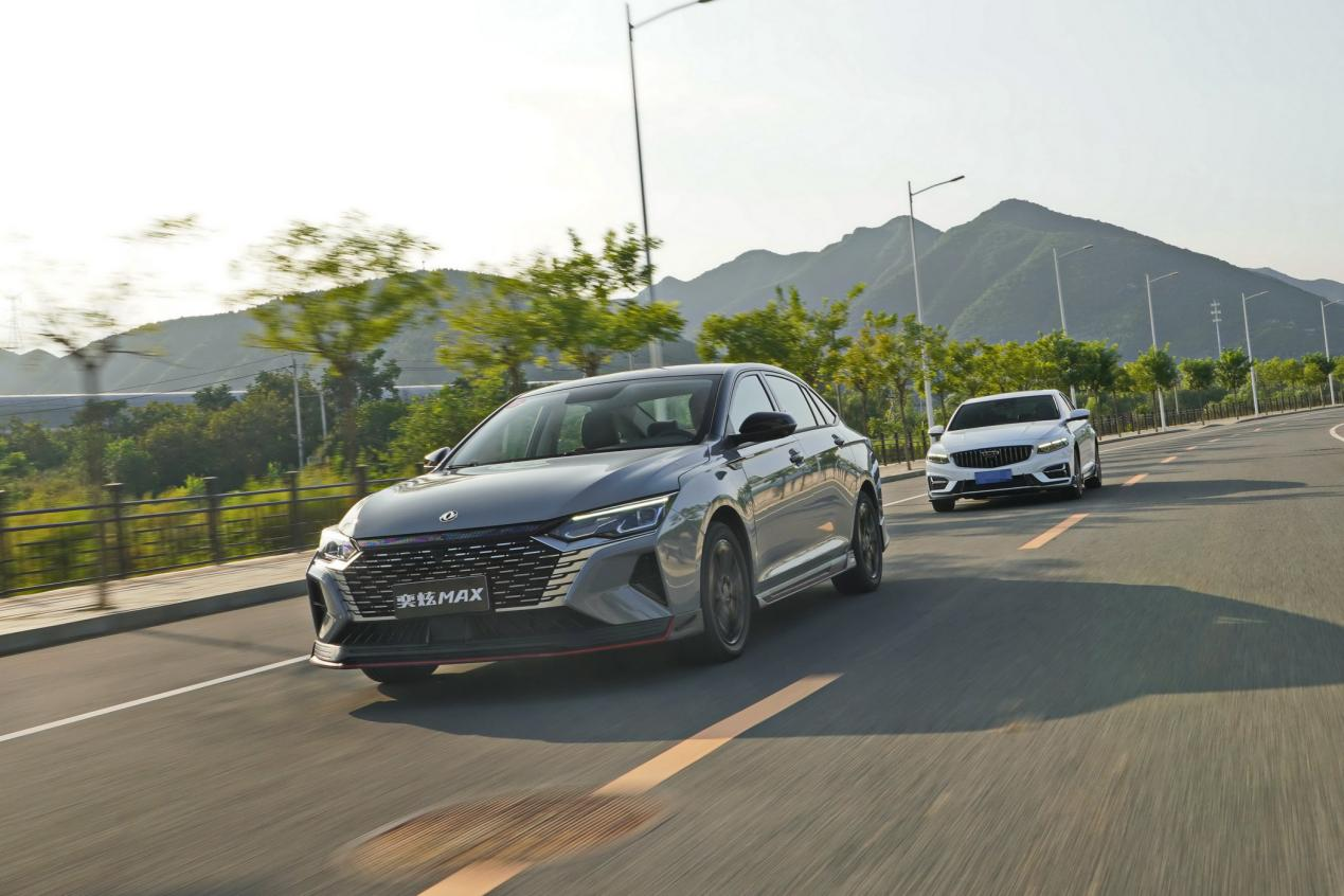 价格与性能不可兼得 来看2024款东风风神奕炫max丨爱玩儿车evercar